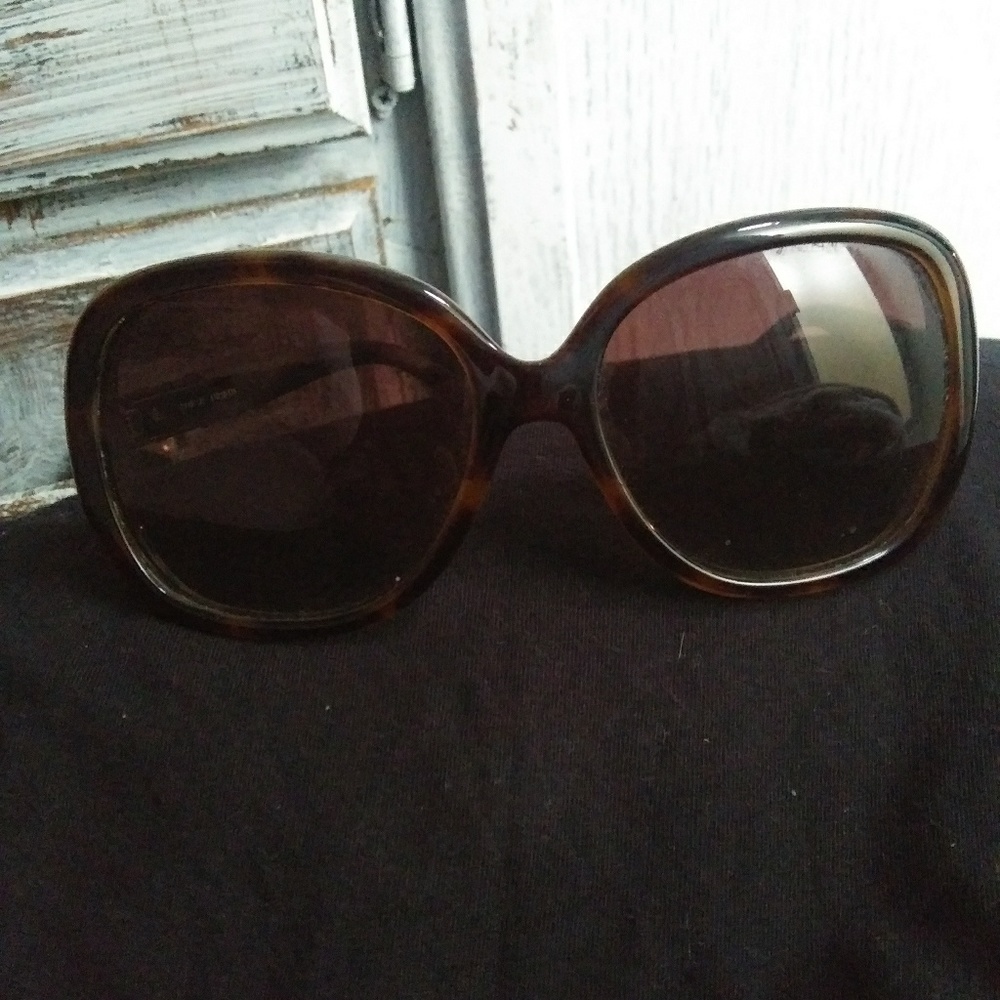 Ivanka Trump sunglasses